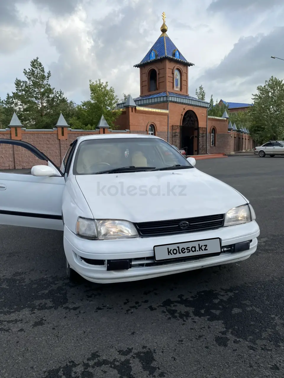 Toyota Corona, 1995