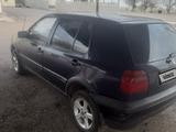 Volkswagen Golf 1994 года за 1 750 000 тг. в Караганда – фото 2