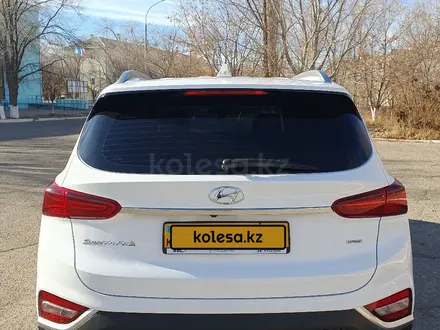 Hyundai Santa Fe 2020 года за 15 000 000 тг. в Байконыр – фото 40