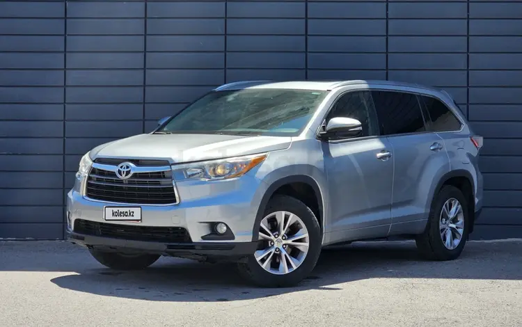 Toyota Highlander 2015 годаfor10 500 000 тг. в Шымкент