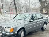 Mercedes-Benz E 230 1991 годаүшін1 500 000 тг. в Алматы – фото 4