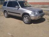 Honda CR-V 1999 года за 3 600 000 тг. в Жосалы – фото 2