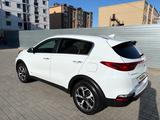 Kia Sportage 2019 года за 9 500 000 тг. в Атырау – фото 4