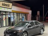 Toyota Camry 2013 года за 6 270 000 тг. в Актобе