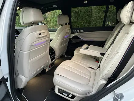 BMW X7 2021 года за 47 000 000 тг. в Алматы – фото 14