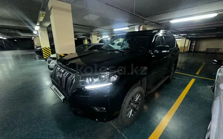 Toyota Land Cruiser Prado 2018 года за 22 000 000 тг. в Атырау