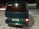 Volkswagen Caravelle 1997 года за 5 100 000 тг. в Караганда – фото 4