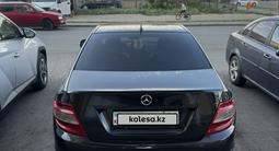 Mercedes-Benz C 180 2008 года за 4 300 000 тг. в Астана – фото 2