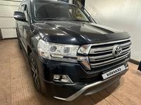 Toyota Land Cruiser 2016 года за 33 000 000 тг. в Астана