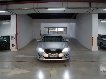 Kia K5 2013 года за 7 300 000 тг. в Алматы – фото 2