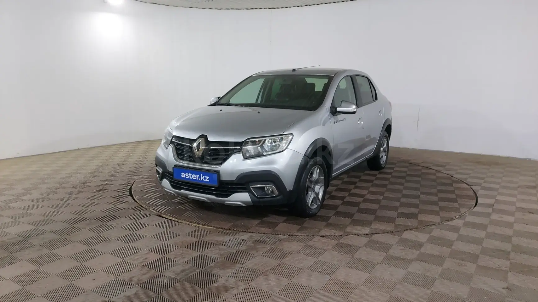 Renault Logan Stepway, 2021