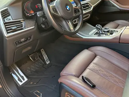 BMW X7 2021 года за 57 000 000 тг. в Астана – фото 14