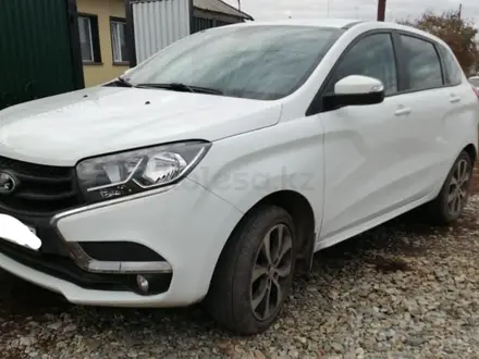 ВАЗ (Lada) XRAY 2017 года за 5 000 000 тг. в Алтай – фото 4