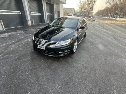 Volkswagen Passat CC 2013 года за 7 000 000 тг. в Алматы – фото 2