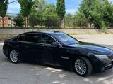BMW 750 2011 года за 10 500 000 тг. в Шымкент – фото 3