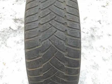 ОДНА шина 225/50 R17 — "Dunlop SP Winter Sport M3" (Германия), вс за 25 000 тг. в Астана