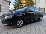 Volkswagen Polo 2015 годаүшін4 000 000 тг. в Семей – фото 4