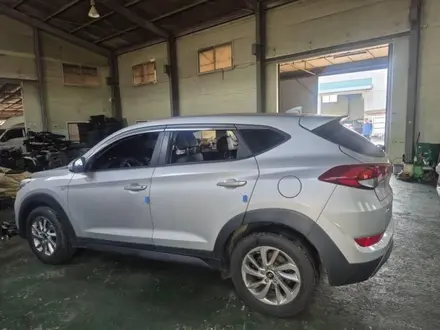 ДВЕРЬ HYUNDAI TUCON TL 2015-2019 за 300 000 тг. в Астана – фото 2