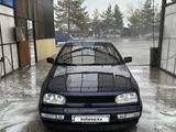 Volkswagen Golf 1997 годаүшін2 730 000 тг. в Алматы