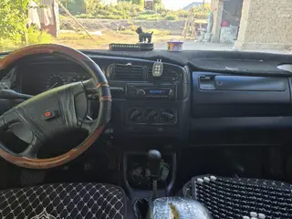 Volkswagen Vento, 1993