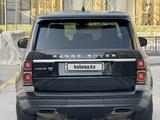 Land Rover Range Rover 2021 годаүшін53 000 000 тг. в Алматы – фото 4