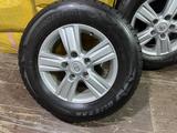 BRIDGESTONE BLIZZAK оригинальный дисками, TOYOTA печать, шины отличная. за 425 000 тг. в Алматы