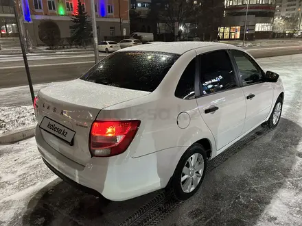 ВАЗ (Lada) Granta 2190 2018 года за 3 600 000 тг. в Астана – фото 3