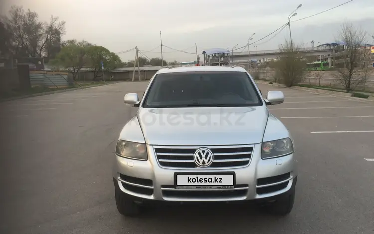 Volkswagen Touareg 2006 годаfor7 000 000 тг. в Алматы