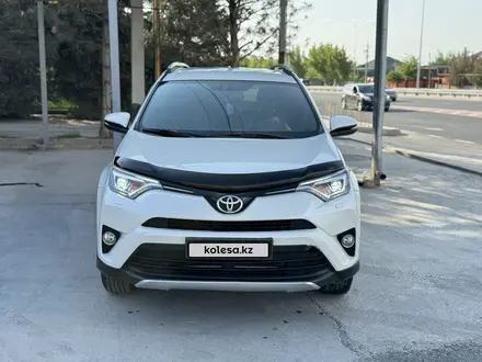 Toyota RAV4 2016 года за 12 200 000 тг. в Шымкент – фото 3