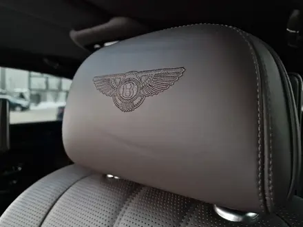 Bentley Flying Spur 2015 года за 37 500 000 тг. в Алматы – фото 28