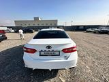 Toyota Camry 2018 годаүшін10 619 000 тг. в Алматы – фото 2