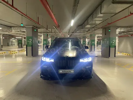 BMW X7 2021 года за 48 000 000 тг. в Астана – фото 3