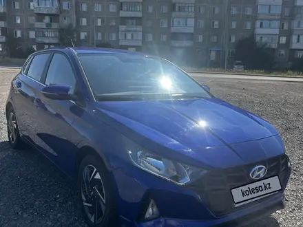 Hyundai i20 2023 года за 7 400 000 тг. в Караганда – фото 4