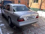 Mercedes-Benz E 200 1994 года за 3 500 000 тг. в Алматы – фото 3