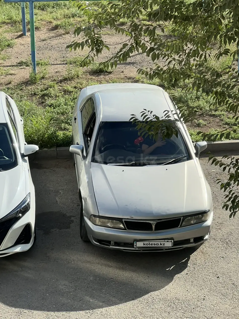 Mitsubishi Diamante, 1996