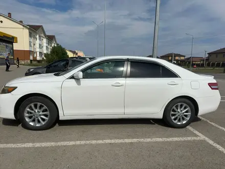 Toyota Camry 2011 года за 7 500 000 тг. в Актобе