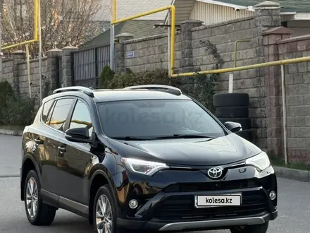 Toyota RAV4 2017 года за 11 500 000 тг. в Алматы – фото 11