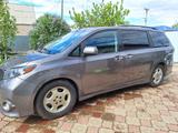 Toyota Sienna 2013 года за 13 000 000 тг. в Уральск – фото 2