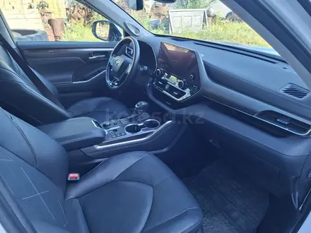 Toyota Highlander 2023 года за 34 000 000 тг. в Алматы
