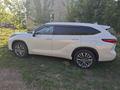 Toyota Highlander 2023 года за 34 000 000 тг. в Алматы – фото 4
