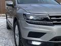 Volkswagen Tiguan 2017 года за 11 290 000 тг. в Костанай – фото 16