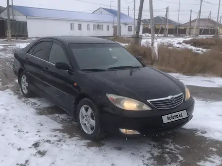 Toyota Camry 2003 года за 4 300 000 тг. в Атырау – фото 2