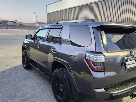 Toyota 4Runner 2016 года за 15 000 000 тг. в Актау – фото 5