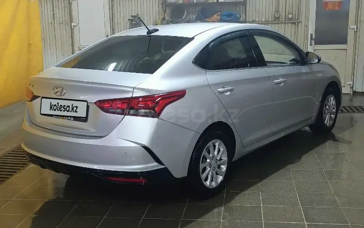 Hyundai Accent 2021 года за 7 900 000 тг. в Щучинск