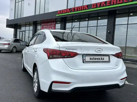 Hyundai Accent 2018 года за 6 800 000 тг. в Шымкент – фото 9