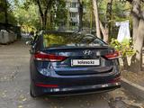 Hyundai Elantra 2018 года за 7 200 000 тг. в Алматы – фото 3