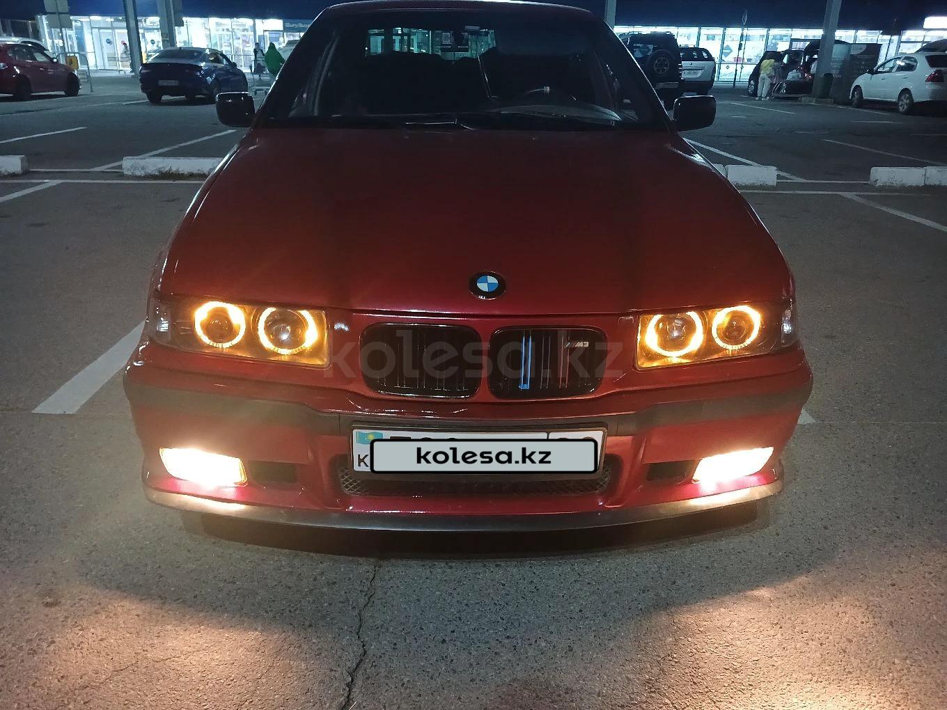 BMW 320 1992 г.