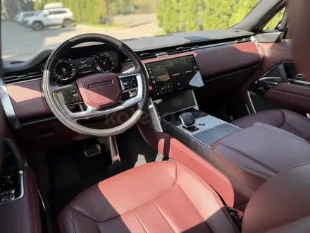 Land Rover Range Rover 2025 года за 118 000 000 тг. в Алматы – фото 9