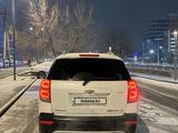Chevrolet Captiva 2014 года за 8 150 000 тг. в Алматы – фото 3