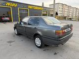 Volkswagen Vento 1993 годаүшін880 000 тг. в Караганда – фото 2